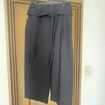 LOHEN 블랙 와이드 팬츠 사이즈 36 오버 플랩 팬츠