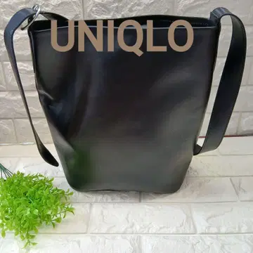 UNIQLO 블랙 숄더백 남녀 공용 비즈니스 백 A4 사이즈