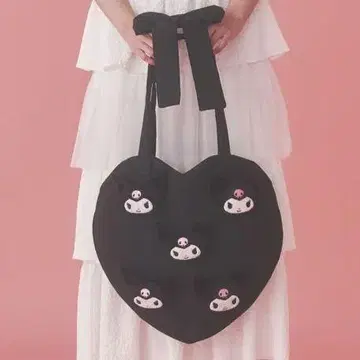 merry jenny 쿠로미 KUROMI heart tote bag