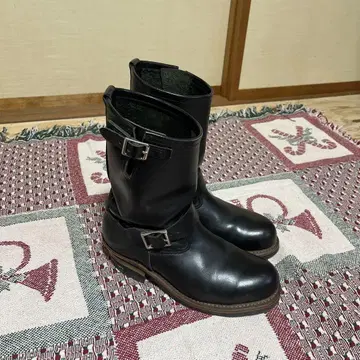 블랙 가죽 엔지니어 부츠