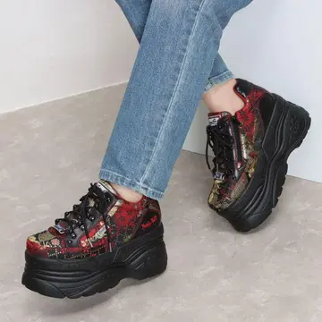 새상품 24.5cm YOSUKE 슈퍼 통굽 스니커즈 일본풍 패턴 벚꽃