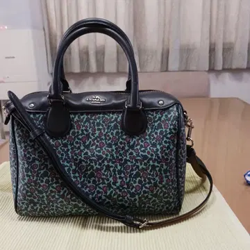 꽃무늬 보스턴 백 여행용 백