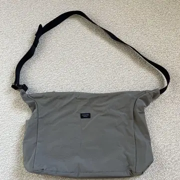 STANDARD SUPPLY 숄더백