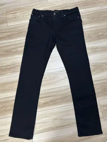 시착만 한 상품 누디진 블랙 W31 l32 Nudie Jeans