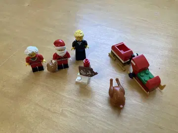 LEGO 산타 클로스와 친구들 크리스마스 세트 미니 피규어