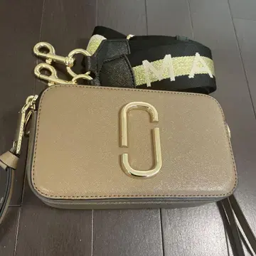MARCJACOBS 숄더백 스냅샷 브라운 모카
