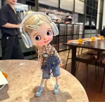 브라이스 헤드폰 화이트/실버 컬러 592