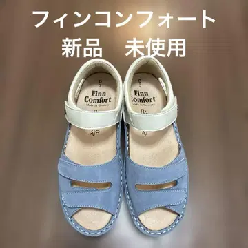 새상품 핀컴포트 82655 샌들 사이즈 UK3 (22.5cm)