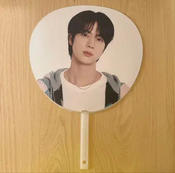 RUNSEOKJIN in JAPAN 부채 진 피켓 BTS