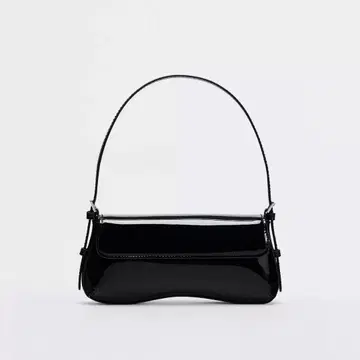 ZARA 플랩 숄더백 블랙