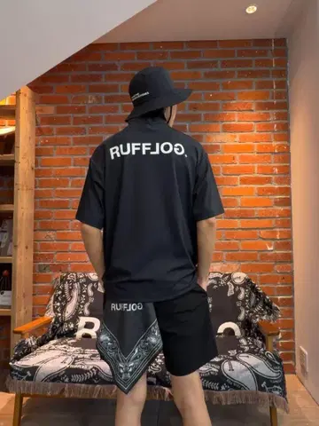RUFFLOG HALF ZIP MOCK NECK SHIRT 러플로그
