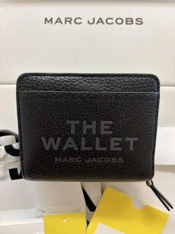 MARC JACOBS 마크제이콥스 반지갑 블랙 미품