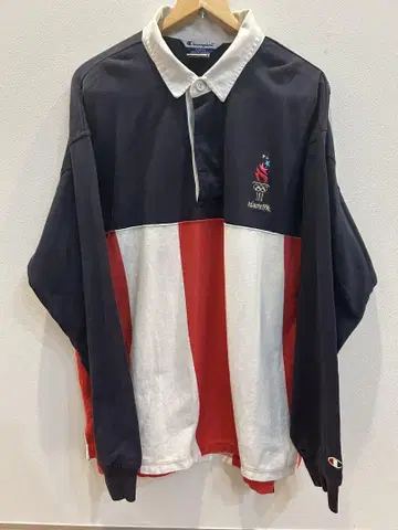 90년대 Champion 럭비 셔츠 1996년 자수 로고 Vintage