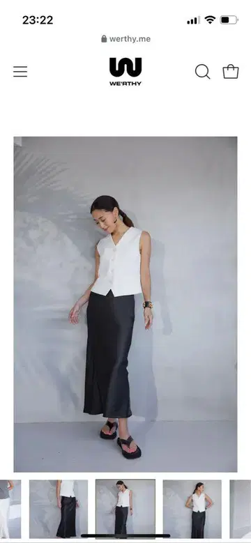 노자와 와카 WERTHY EFFORTLESS SATIN SKIRT