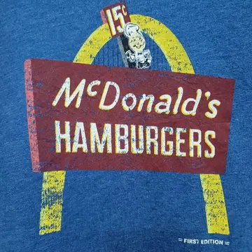 맥도날드 McDonald's 1호점 어패럴 컬렉션 티셔츠 구제 의류