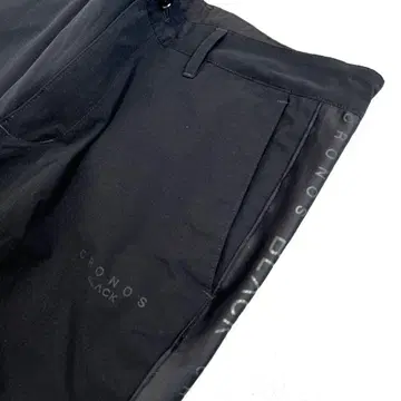 새상품급 정가 2.6만 크로노스 블랙 사이드 라인 팬츠 스트레치 자수