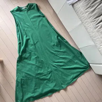 nano universe 플레어 원피스 그린