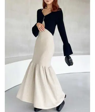 [새상품급] dazzlin 컷아웃 디자인 롱 원피스 M 사이즈