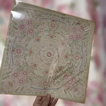 스와토우 샨토우 중국 꽃무늬 자수 레이스풍 손수건 빈티지 앤티크