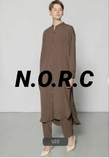 [새상품] N.O.R.C 밴드 카라 셔츠 원피스
