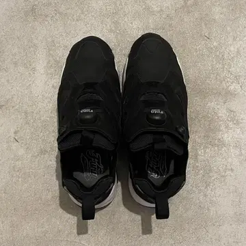 Reebok 펌프 퓨리 스니커즈