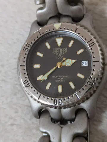 HEUER 1000 PROFESSIONAL 2OOM QUARTZ 시계