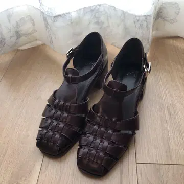 잉그 T 스트랩 글루카 신발 다크 브라운 S 22.5