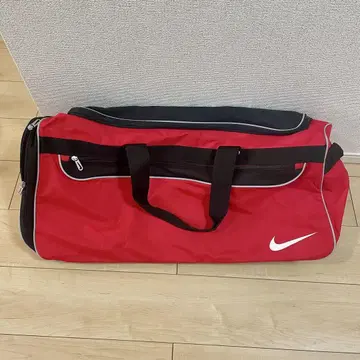 NIKE 보스턴 백 빨간색 x 블랙