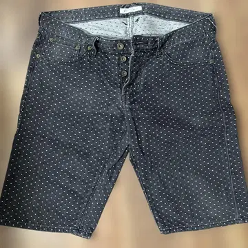 DISCOVERED 도트 무늬 S 사이즈 반바지
