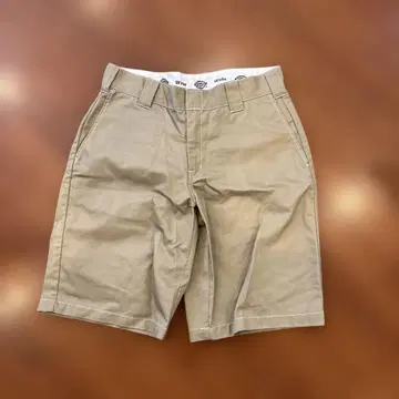 Dickies 와이드 숏팬츠 베이지