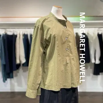 최근 모델 마가렛호웰 SHEER COTTON 노칼라 셔츠 I