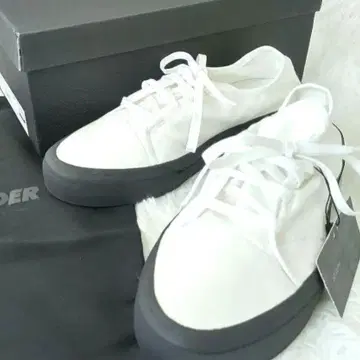 [ 새상품 ] JIL SANDER 질 샌더 캔버스 스니커즈 사이즈 39