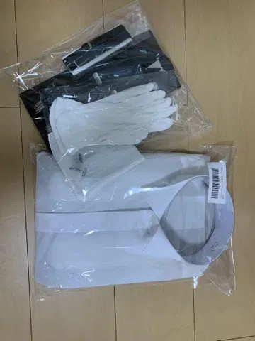 FORMALIST 화이트 셔츠와 액세서리 세트