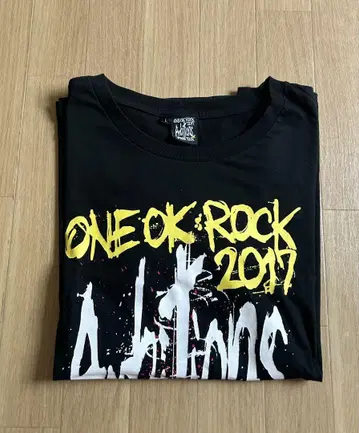 ONE OK ROCK 티셔츠 2017