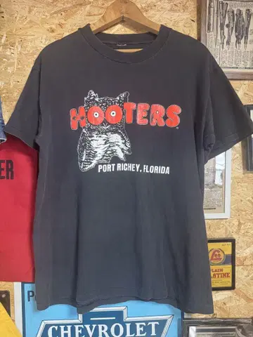 Hooters 티셔츠 블랙 흑먹색 싱글 스티치