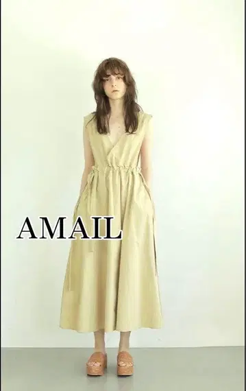 AMAIL 아마일 롱 원피스 베이지 프리 사이즈