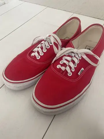 VANS 반스 어센틱 빨간색 US9 27cm