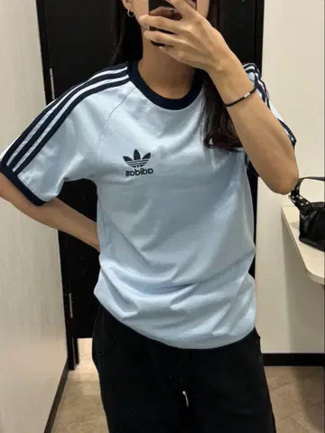 adidas 쓰리 스트라이프 티셔츠 S 라이트 블루