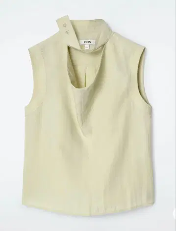 sleeveless utilty-style blouse