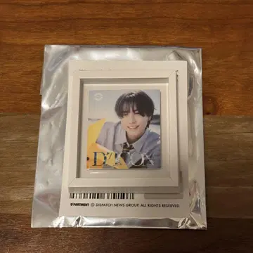 D'PARTMENT DICON FRAME MAGNET TAKI