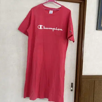 Champion 핑크 로고 티셔츠 원피스 FREE