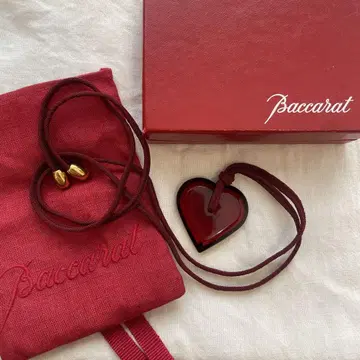 Baccarat 빨간 하트 목걸이