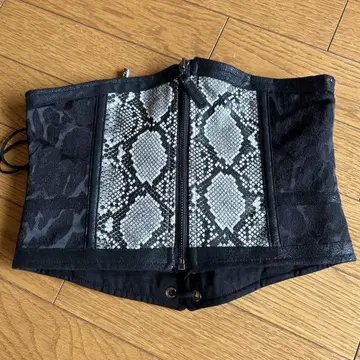 큐티플래시 삿포로 한정 코르셋