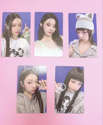ILLIT bomb march 이어폰 없음