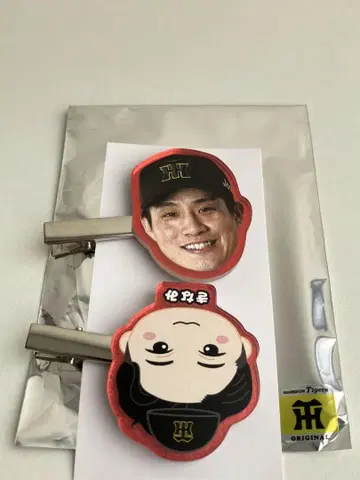 한신 타이거즈 키나미 세이야 선수 시크릿 라메 헤어 클립
