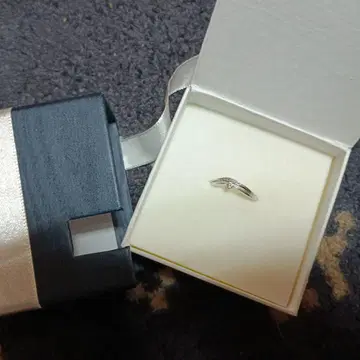 쥬얼리 츠츠미 반지
