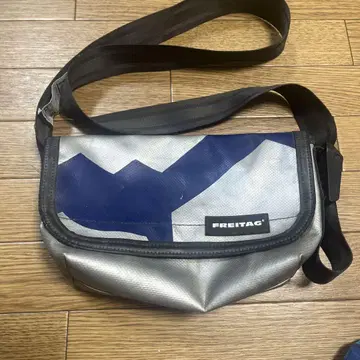FREITAG 메신저 백 실버