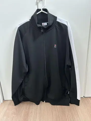 FILA 트랙 재킷 XL 블랙/화이트
