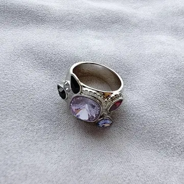 Swarovski 실버 반지 다면체 스톤 포함