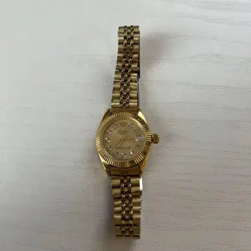 Nivada Genuine Quartz 손목시계 작동 미확인